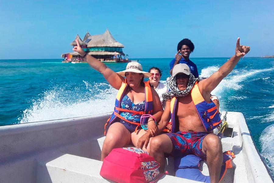 فندق Puerto Caracol جزيرة موكورا المظهر الخارجي الصورة