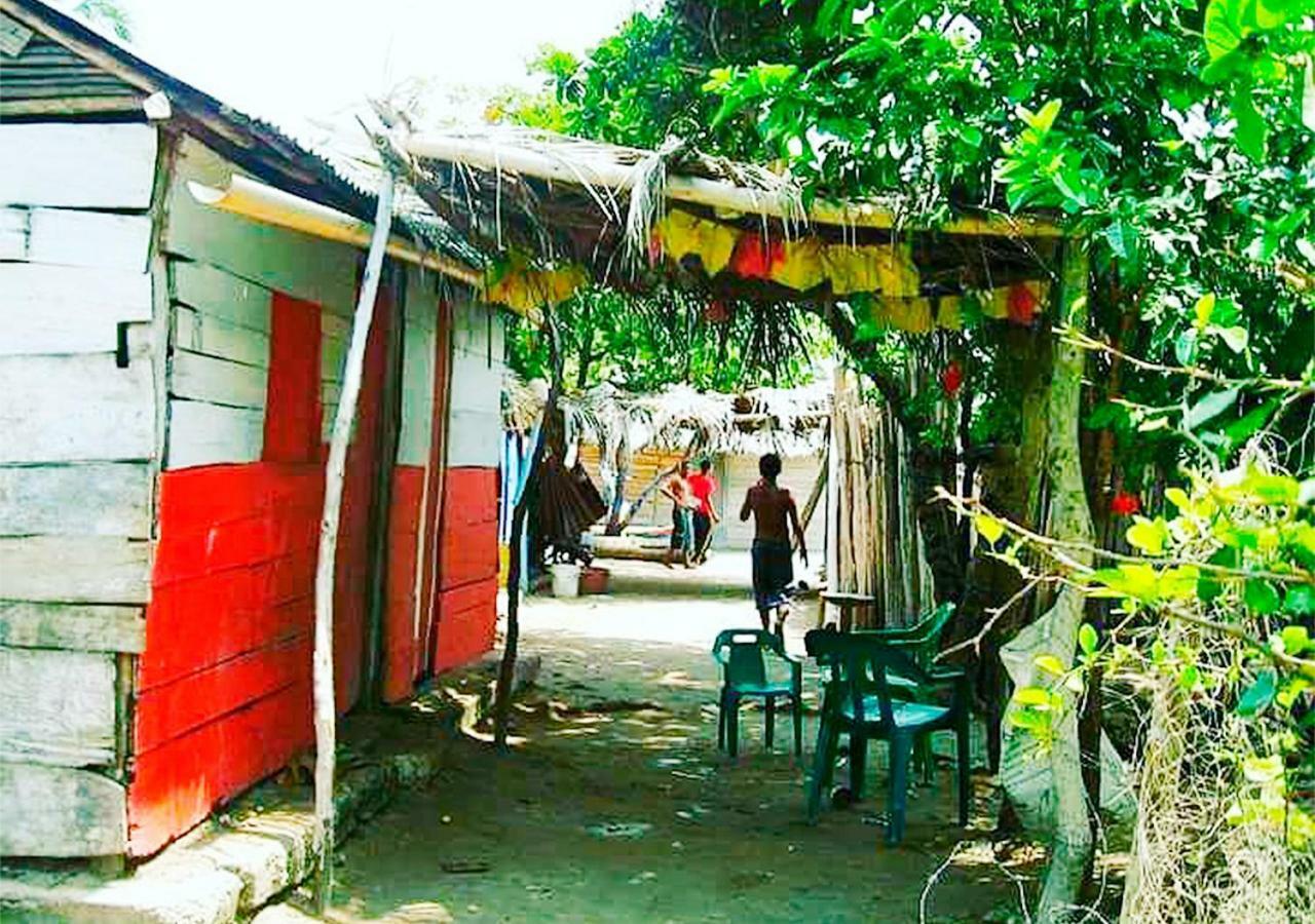 فندق Puerto Caracol جزيرة موكورا المظهر الخارجي الصورة